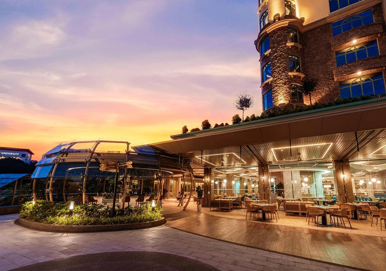 The Villas At Sunway Resort Hotel Kampong Penaga  Exterior photo